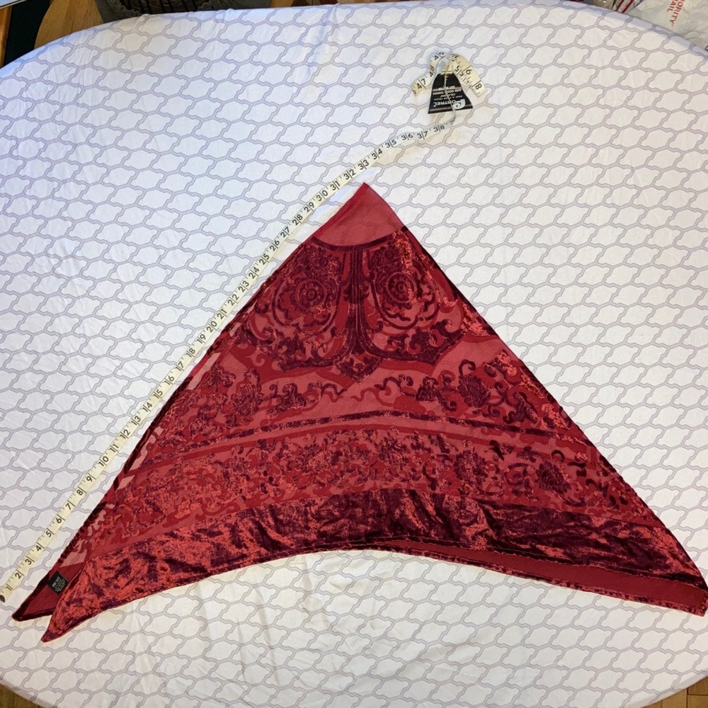 Maroon Triangle Velvet Floral Scroll Scarf